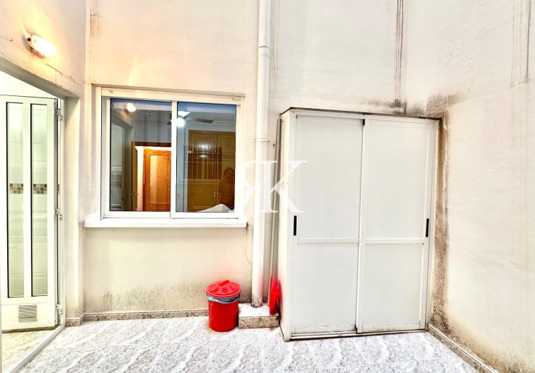 Herverkoop - Appartement - Torrevieja - Centro