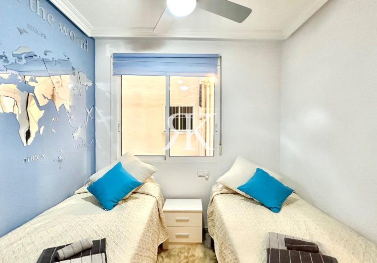 Herverkoop - Appartement - Torrevieja - Centro