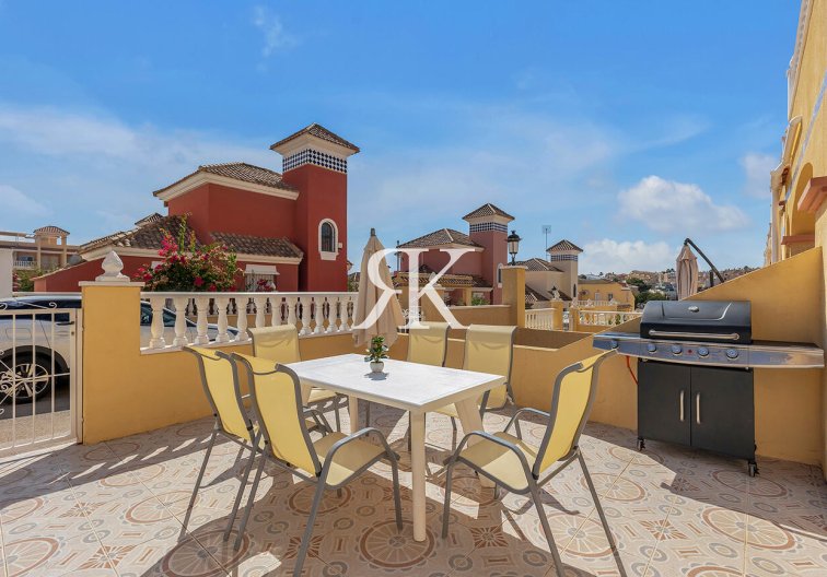 Revente - Semi Detached Penthouse - Orihuela Costa - Costa Blanca