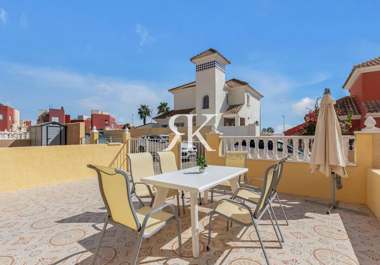Revente - Semi Detached Penthouse - Orihuela Costa - Costa Blanca