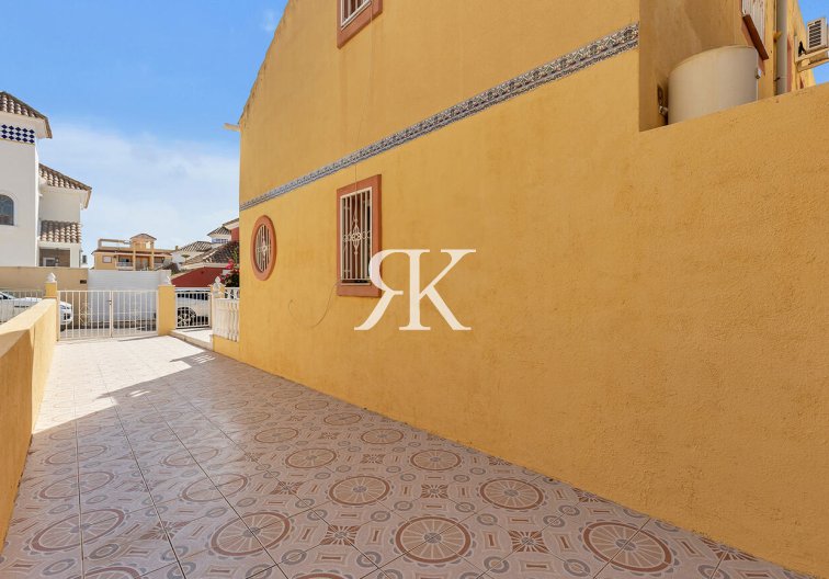 Revente - Semi Detached Penthouse - Orihuela Costa - Costa Blanca