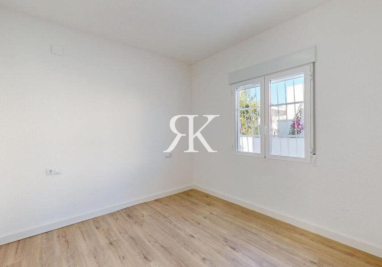 Herverkoop - Bungalow - Villamartin - Costa Blanca