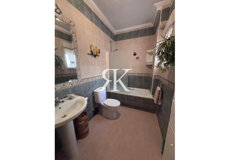 Resale - town house - Villamartin - Costa Blanca