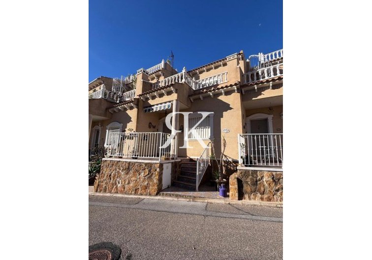 Resale - town house - Villamartin - Costa Blanca