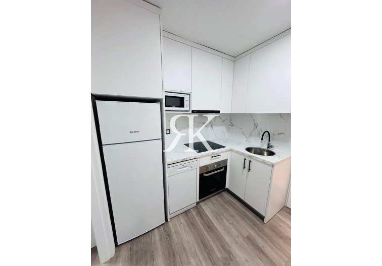 Herverkoop - Appartement - Torrevieja - Centro - Muelle Pesquero