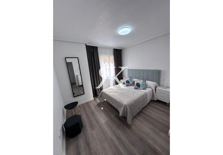 Herverkoop - Appartement - Torrevieja - Centro - Muelle Pesquero