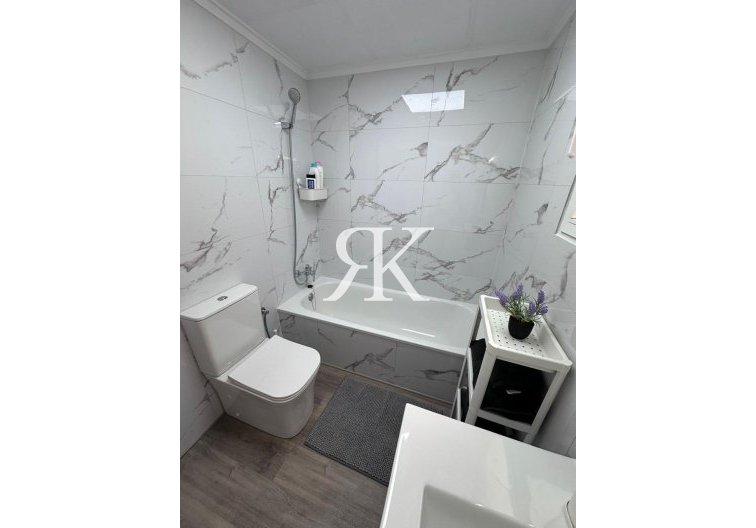 Herverkoop - Appartement - Torrevieja - Centro - Muelle Pesquero