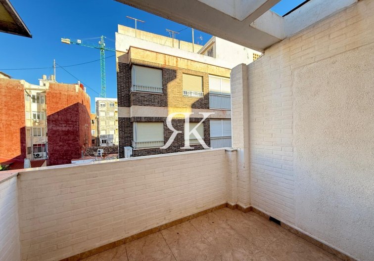 Revente - Appartement - Torrevieja - Las Piscinas Naturales