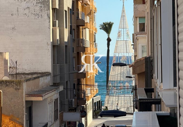 Revente - Appartement - Torrevieja - Las Piscinas Naturales