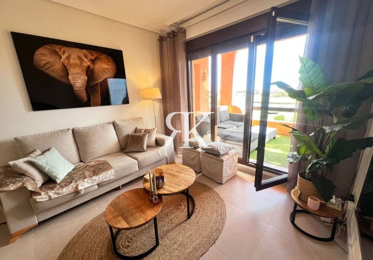 Resale - Apartment - Los Alcázares - SERANA GOLF