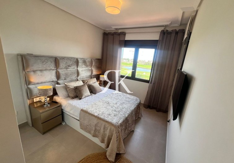Resale - Apartment - Los Alcázares - SERANA GOLF