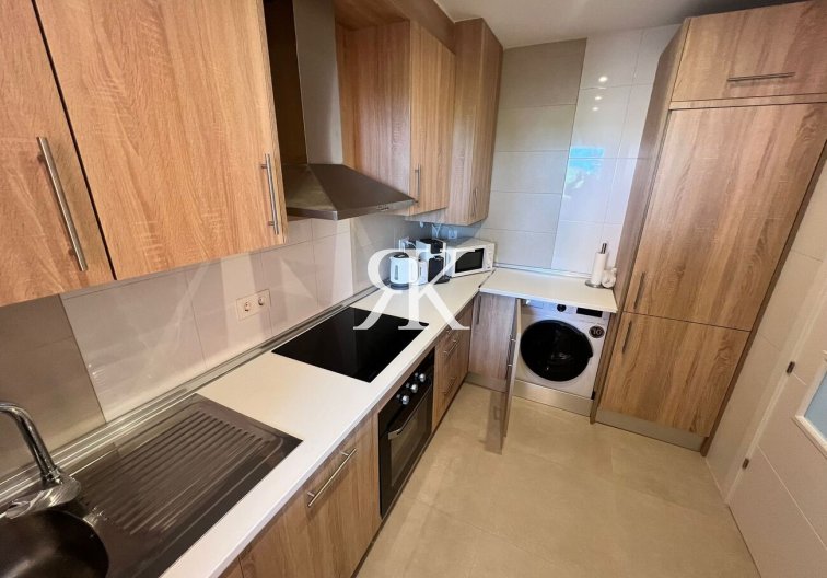 Resale - Apartment - Los Alcázares - SERANA GOLF