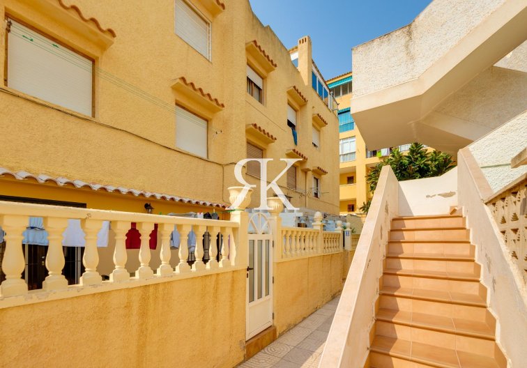 Revente - Appartement - Torrevieja - La Mata