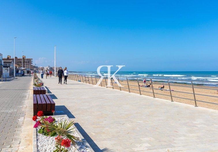 Revente - Appartement - Torrevieja - La Mata