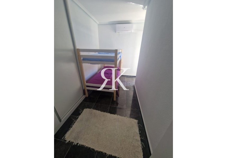 Revente - Appartement - Torrevieja - Centro - Muelle Pesquero