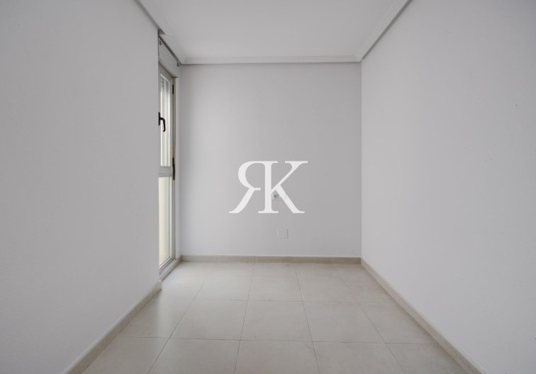 Revente - Appartement - Torrevieja - Estacion De Autobuses