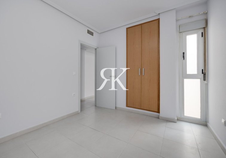 Revente - Appartement - Torrevieja - Estacion De Autobuses