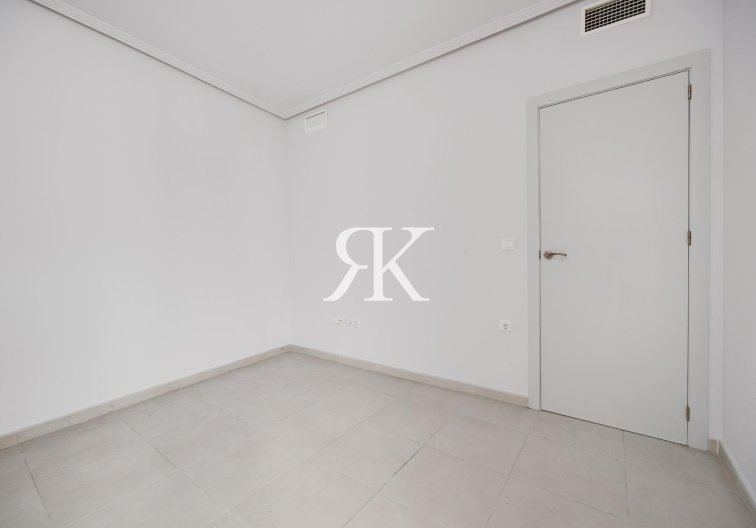 Revente - Appartement - Torrevieja - Estacion De Autobuses