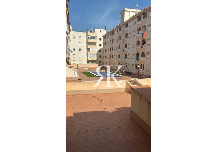 Wiederverkauf - Wohnung - Torrevieja - Estacion De Autobuses
