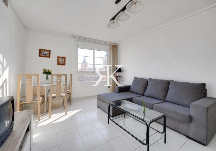 Revente - Appartement - Torrevieja - Centro
