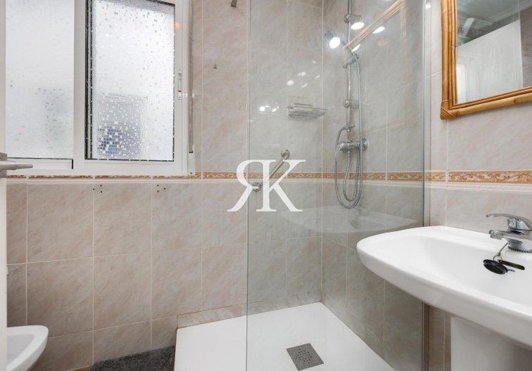 Revente - Appartement - Torrevieja - Centro