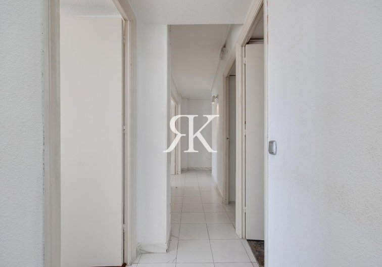 Revente - Appartement - Torrevieja - Centro