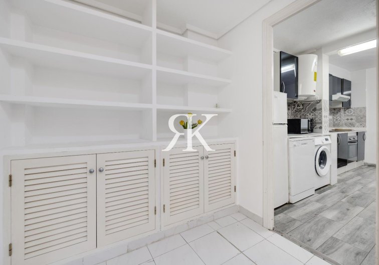 Revente - Appartement - Torrevieja - Centro