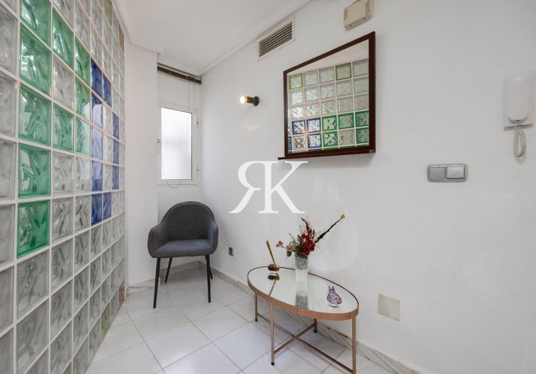 Revente - Appartement - Torrevieja - Centro