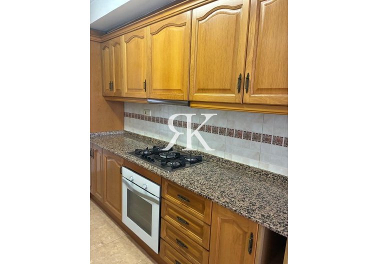 Herverkoop - Appartement - Almoradí - Centro