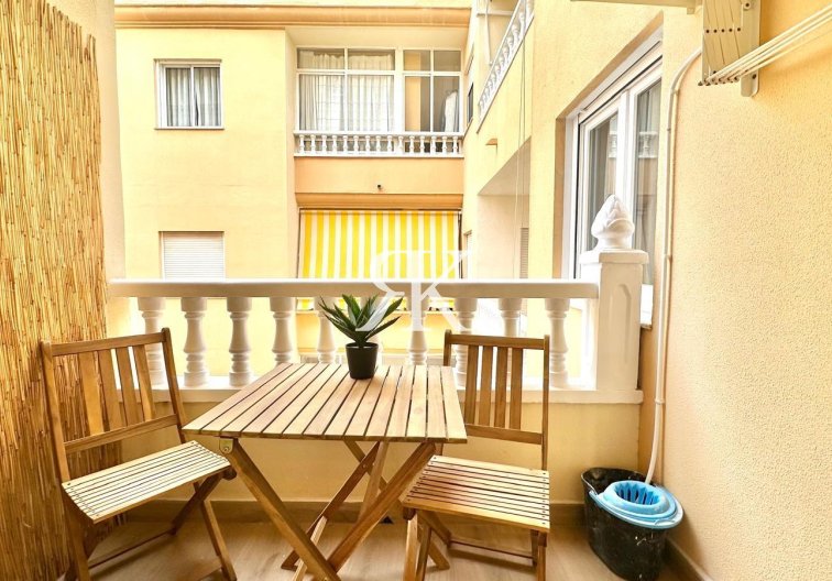 Herverkoop - Appartement - Torrevieja - Centro