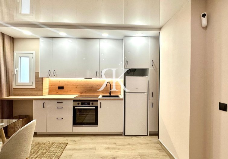 Herverkoop - Appartement - Torrevieja - Centro