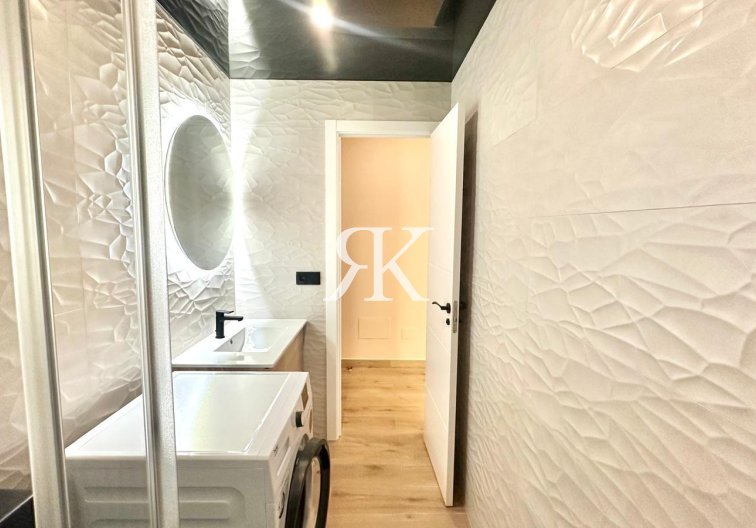 Herverkoop - Appartement - Torrevieja - Centro