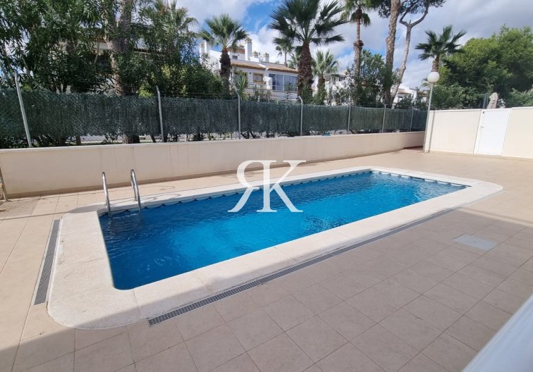 Wiederverkauf - town house - Orihuela Costa - Costa Blanca