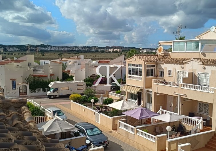 Segunda mano - villa - Orihuela Costa - Costa Blanca