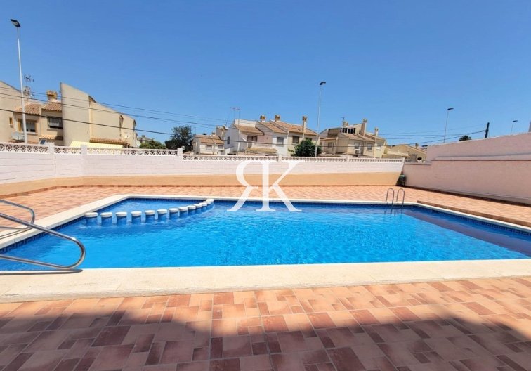 Herverkoop - Appartement - Torrevieja - Nueva Torrevieja