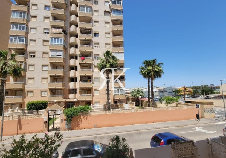 Herverkoop - Appartement - Torrevieja - Nueva Torrevieja
