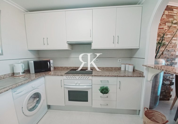 Herverkoop - Appartement - Sucina - Inland