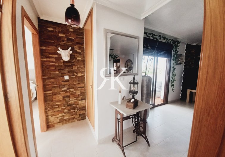 Herverkoop - Appartement - Sucina - Inland