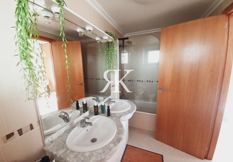 Herverkoop - Appartement - Sucina - Inland