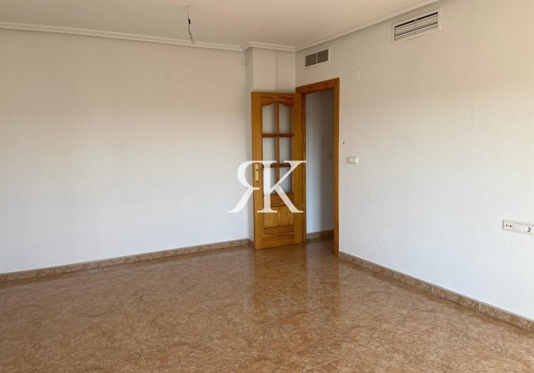 Herverkoop - Appartement - Almoradí