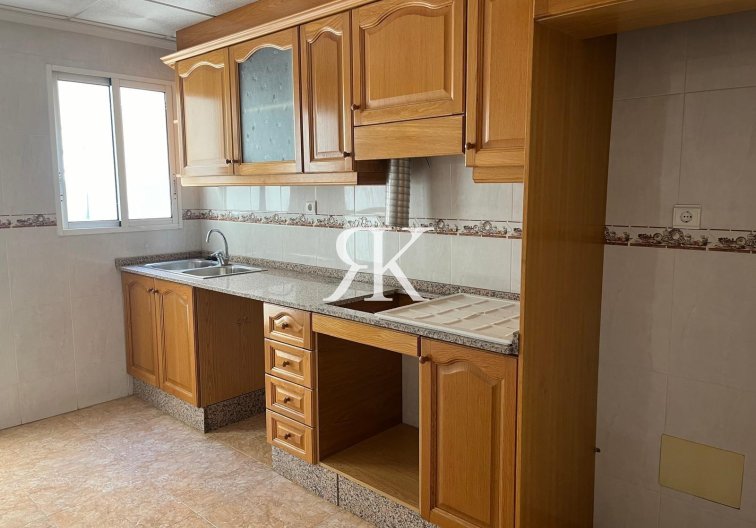 Herverkoop - Appartement - Almoradí