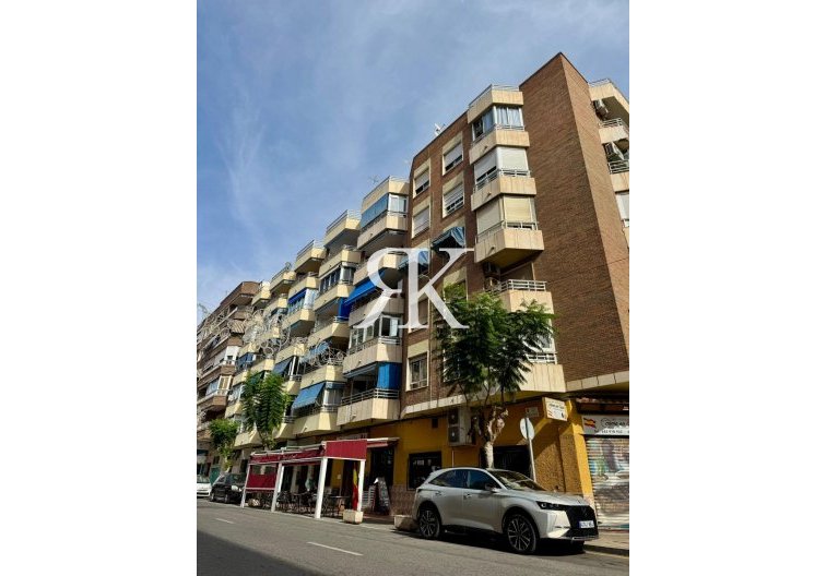 Revente - Appartement - Torrevieja - Centro