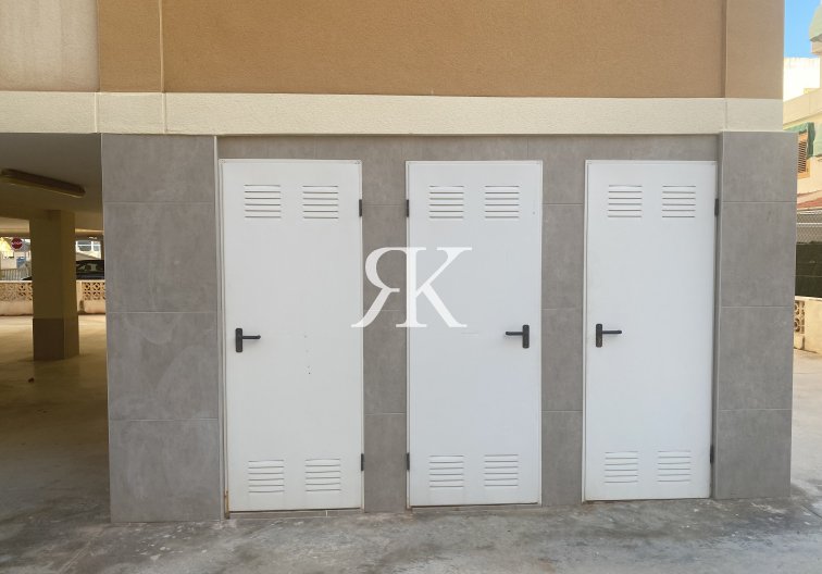 Resale - Apartment - Santa Pola - Costa Blanca