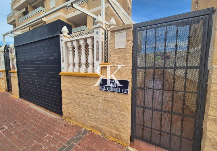 Revente - Appartement - Torrevieja - Aguas Nuevas