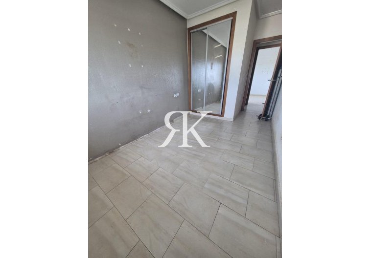 Revente - Appartement - Torrevieja - Aguas Nuevas