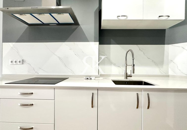 Revente - Appartement - Torrevieja - La Mata Pueblo