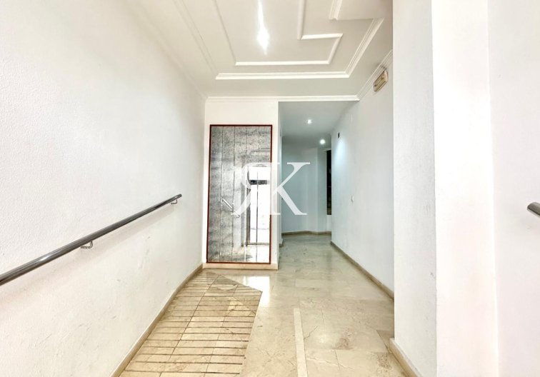 Revente - Appartement - Torrevieja - La Mata Pueblo