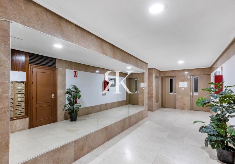 Revente - Appartement - Torrevieja - Playa del Cura