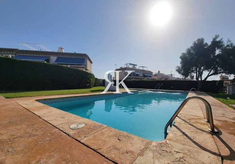 Revente - Bungalow - Torrevieja - Los Frutales