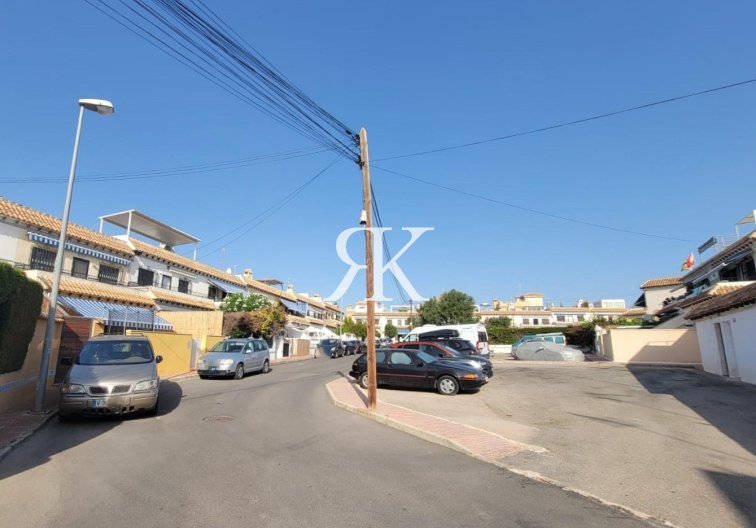 Revente - Bungalow - Torrevieja - Los Frutales